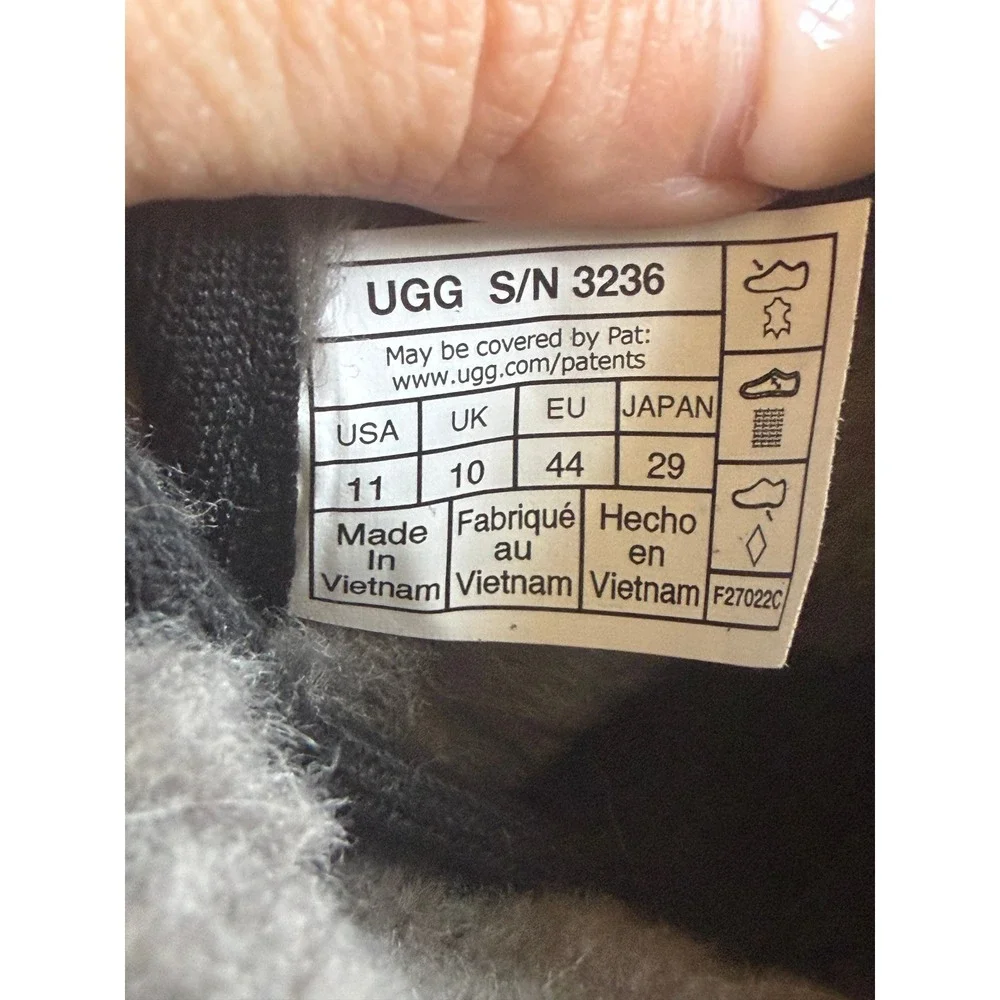 UGG neumel chukka